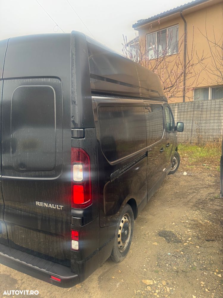Renault trafic - 5