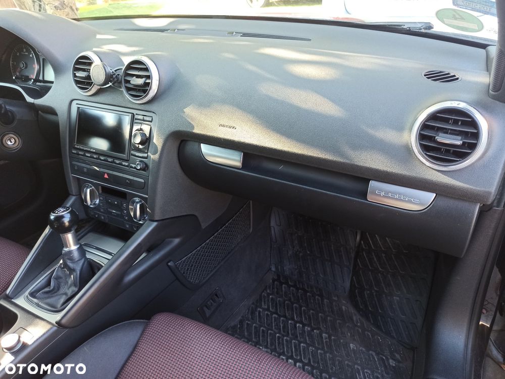 Audi A3 Sportback 2.0 TDI DPF quattro Ambition - 10