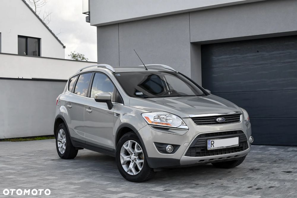 Ford Kuga 2.0 TDCi Titanium - 2