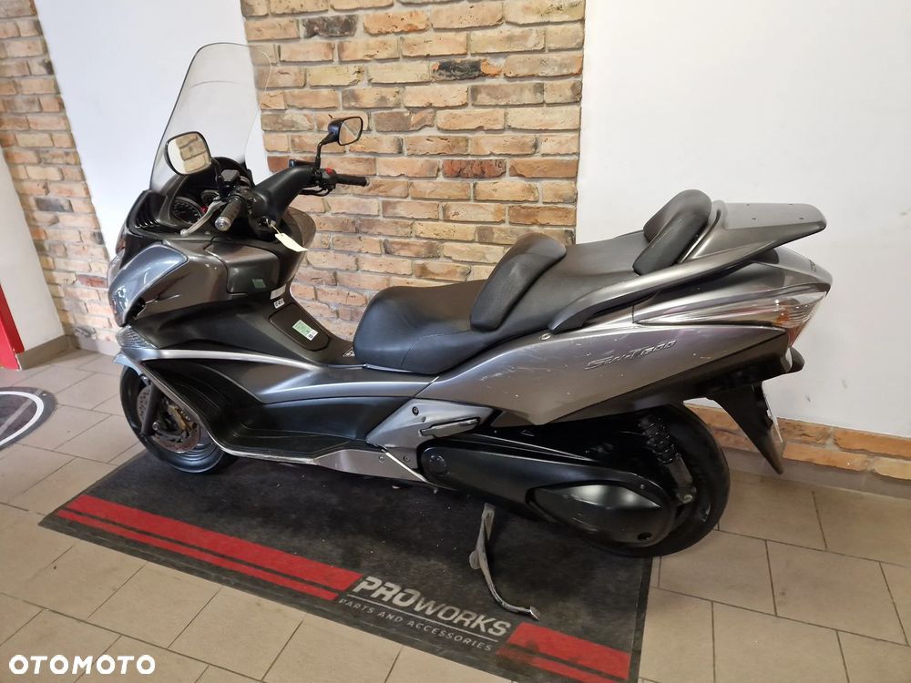 Honda Silver Wing - 8