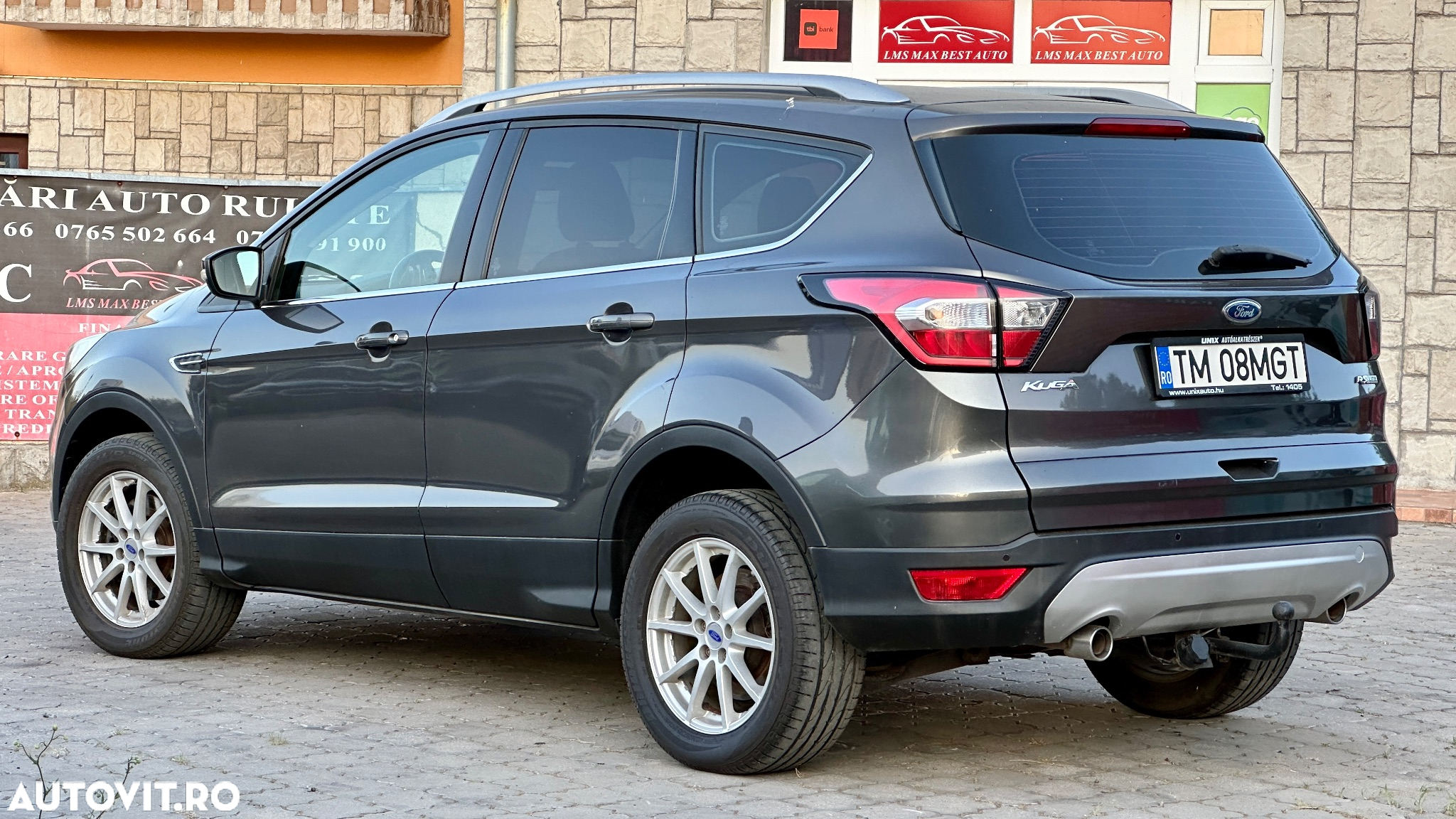 Ford Kuga - 3