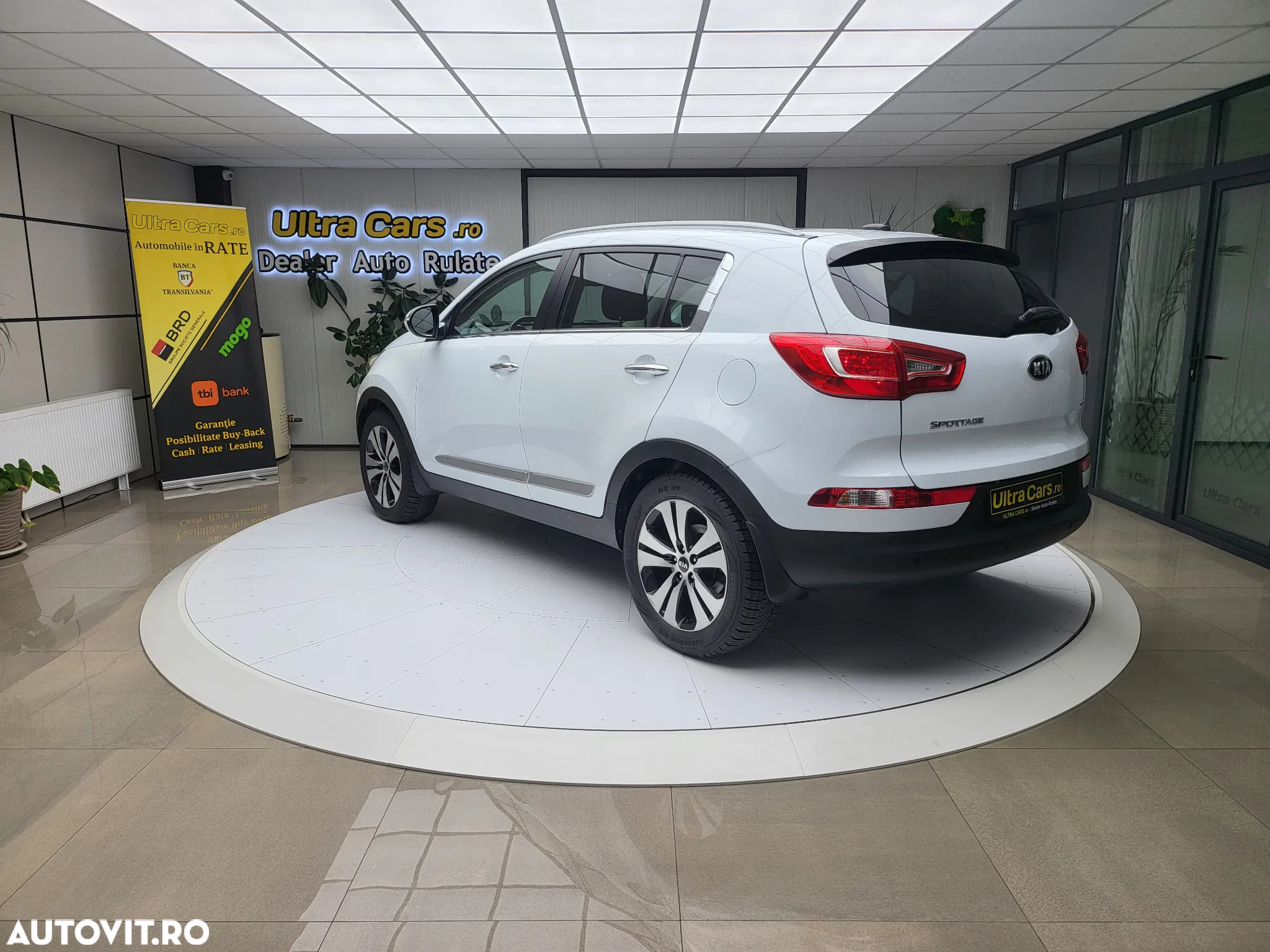 Kia Sportage 2.0 CRDI 184 AWD Aut. Spirit - 4