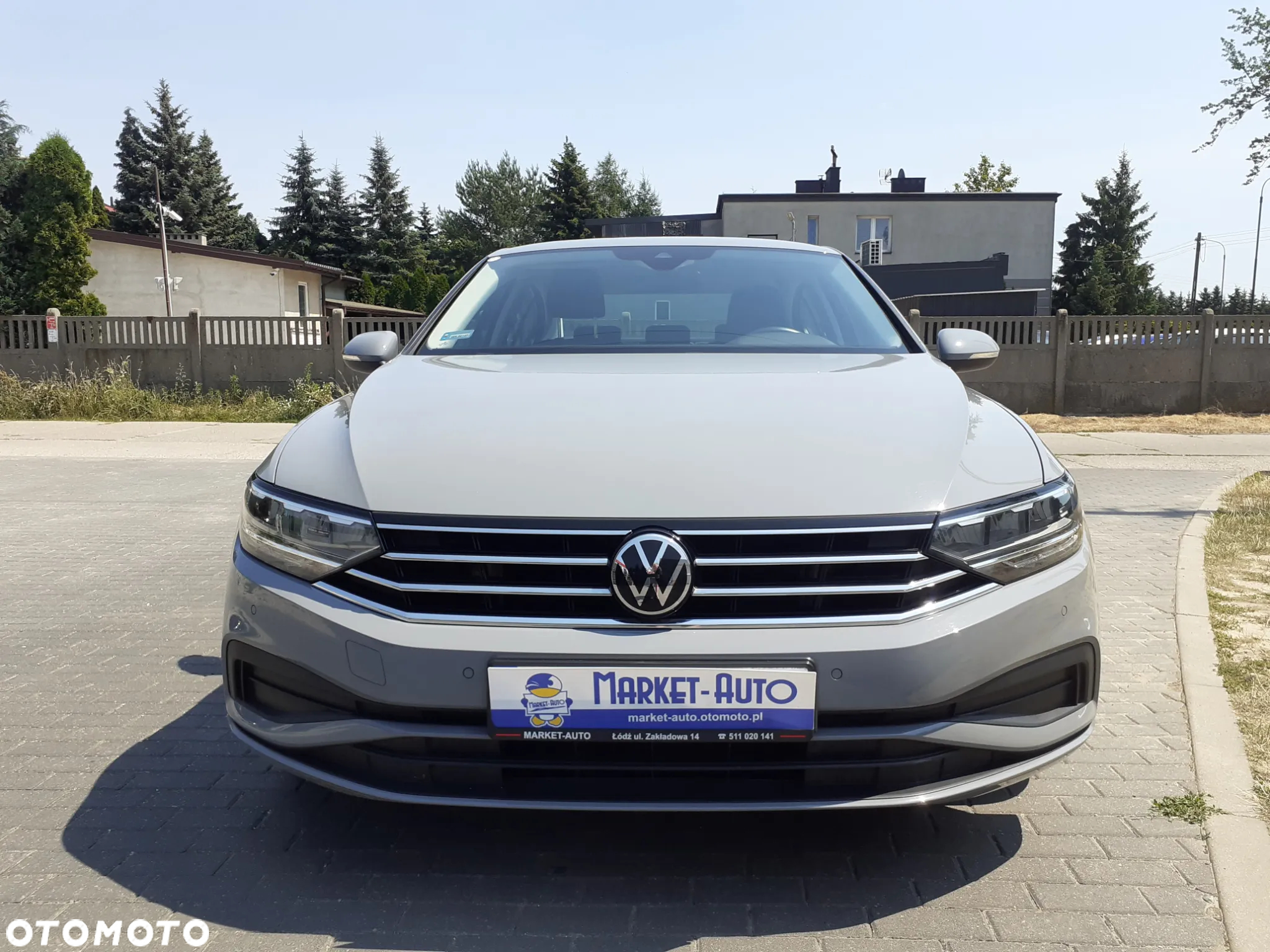 Volkswagen Passat - 9