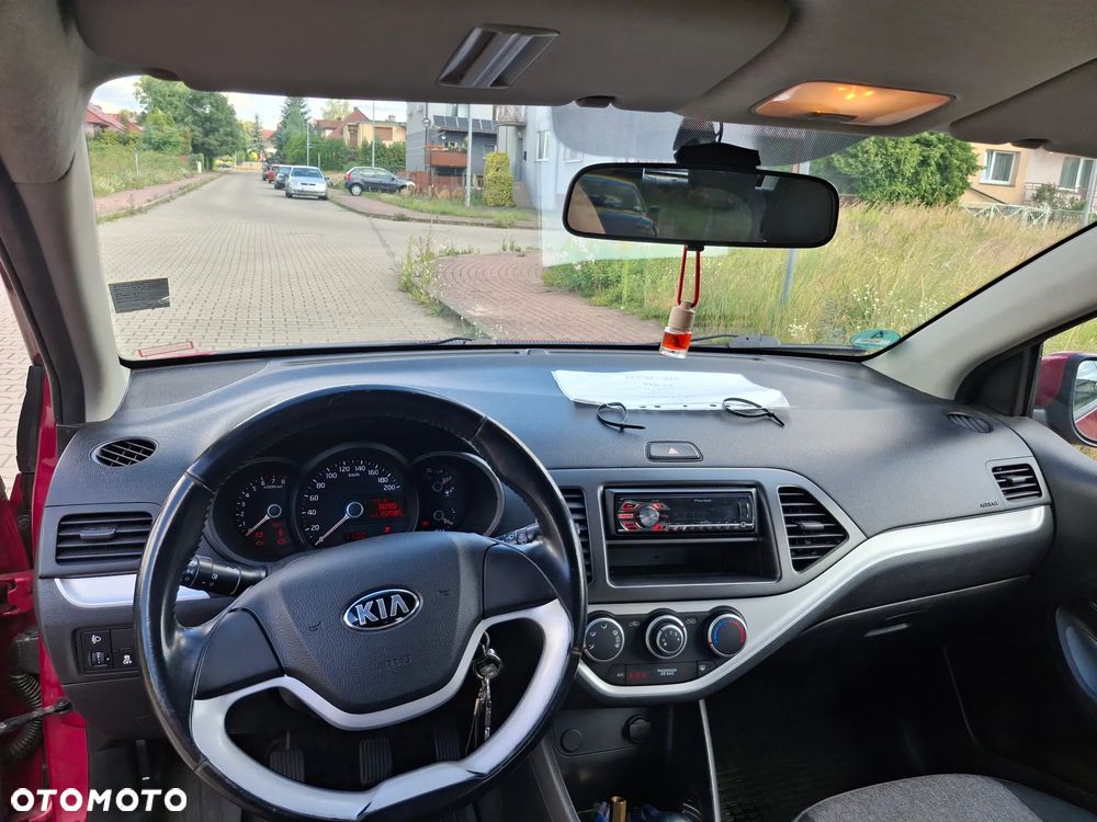 Kia Picanto 1.0 L - 6