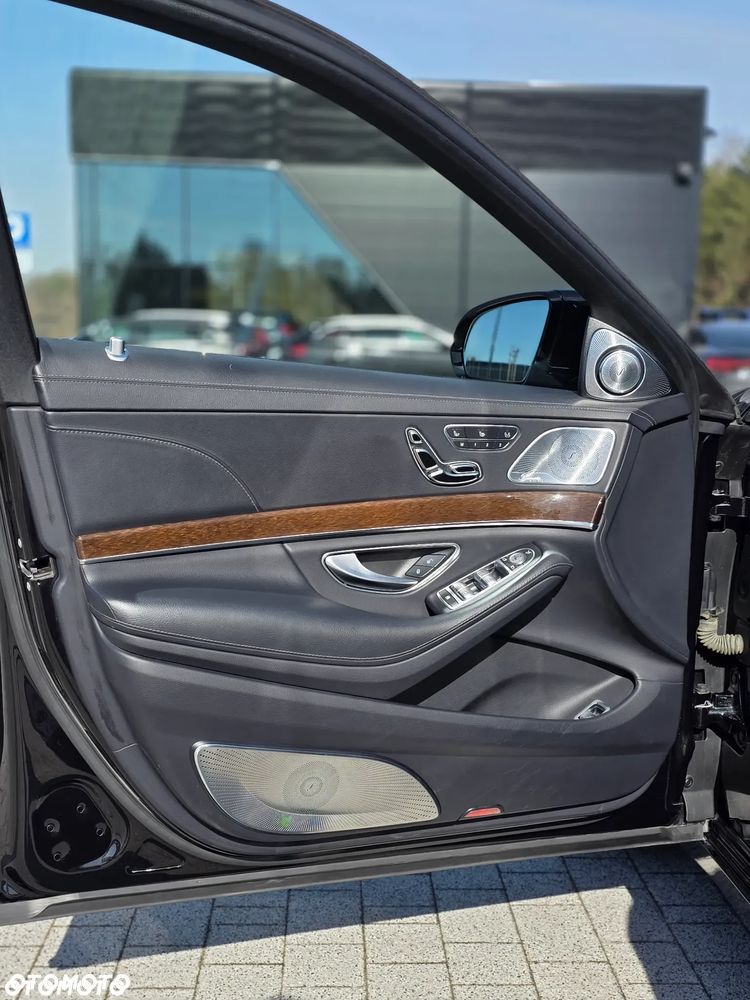 Mercedes-Benz Klasa S 500 4-Matic 7G-TRONIC - 12