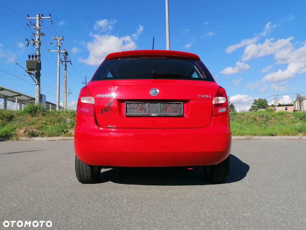Skoda Fabia 1.6 TDI DPF Elegance - 17