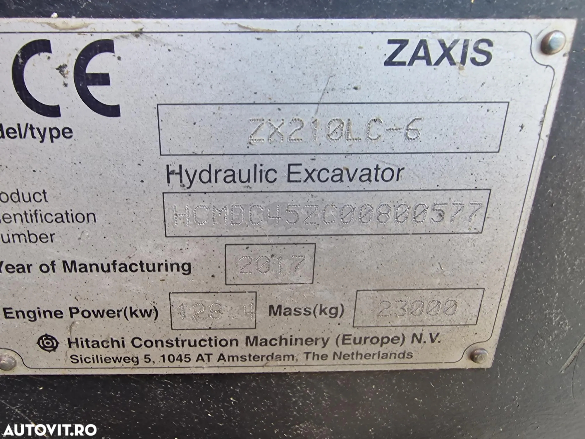 Hitachi ZX210, 23t, cupa 1,3mc NOUA, 12.487h-46900 Eur+Tva, camera spate, instalatia picon, 3 pompe hidraulice HITACHI, protectie acoperis cabina, AC, produs in JAPONIA, posibilitate leasing 46.900 EUR+Tva - 13