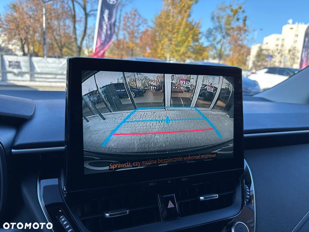 Toyota Corolla 1.8 Hybrid Style - 17