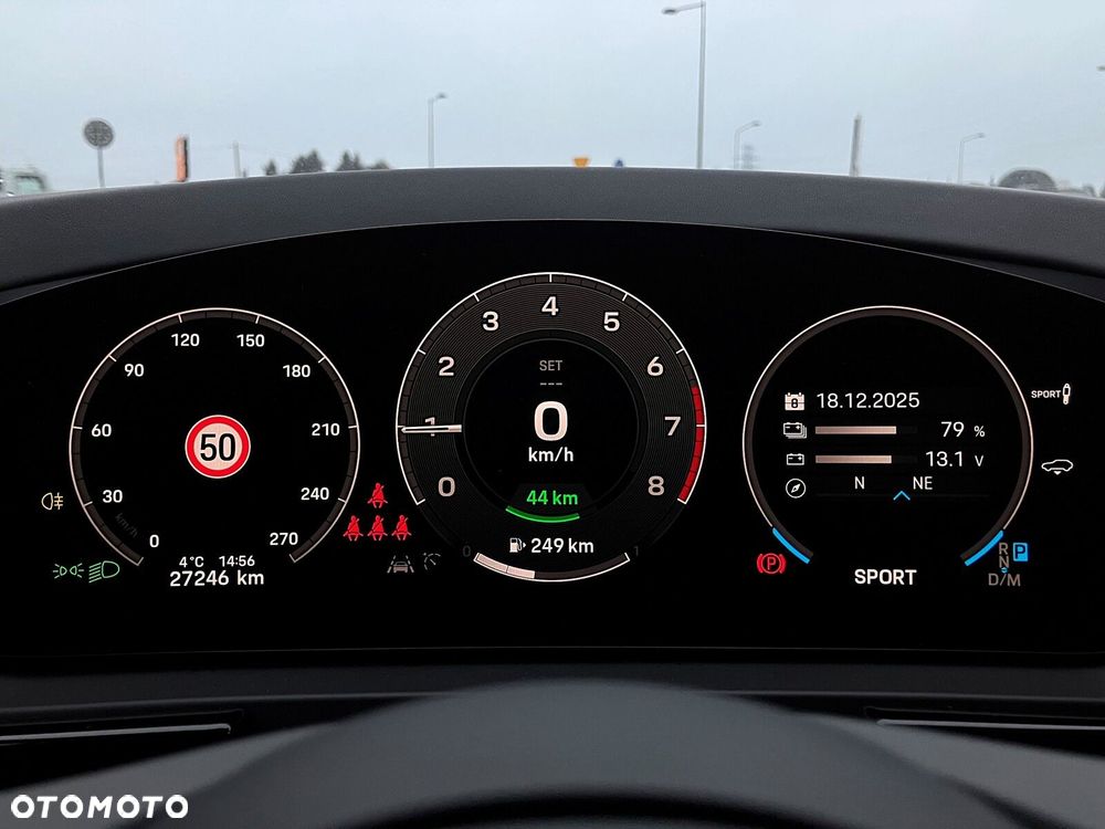 Porsche Cayenne - 29