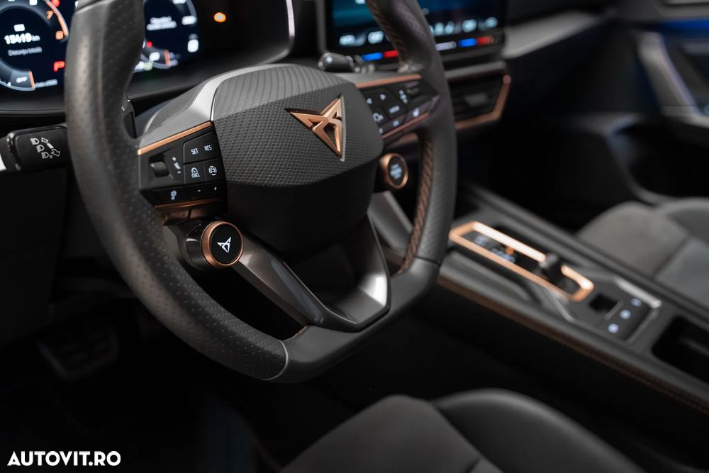 Cupra Formentor 2.0 TSI DSG7 VZ - 19