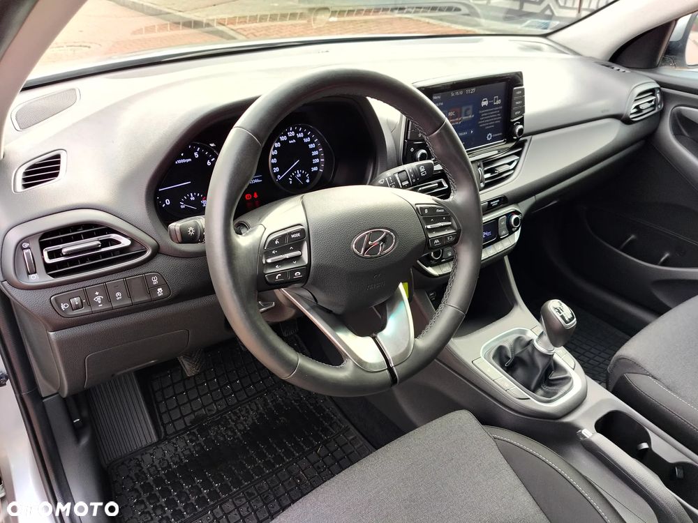 Hyundai i30 1.5 DPI Comfort - 14