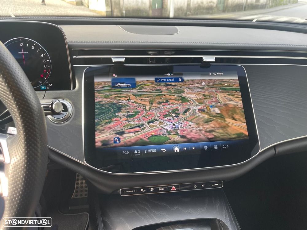 Mercedes-Benz E 300 e AMG Line - 27