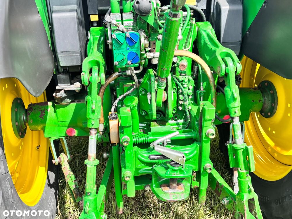 John Deere - 16