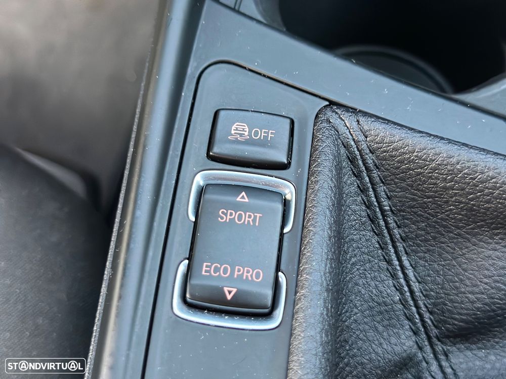 BMW 116 d EfficientDynamics - 12