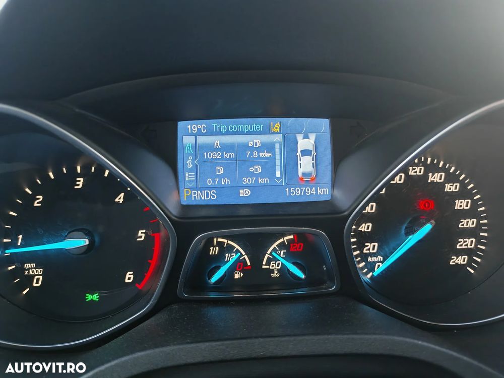 Ford Kuga 2.0 TDCi 4x4 Aut. Titanium - 9
