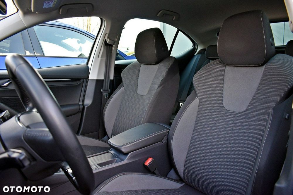 Skoda Octavia 1.5 TSI ACT Ambition - 11