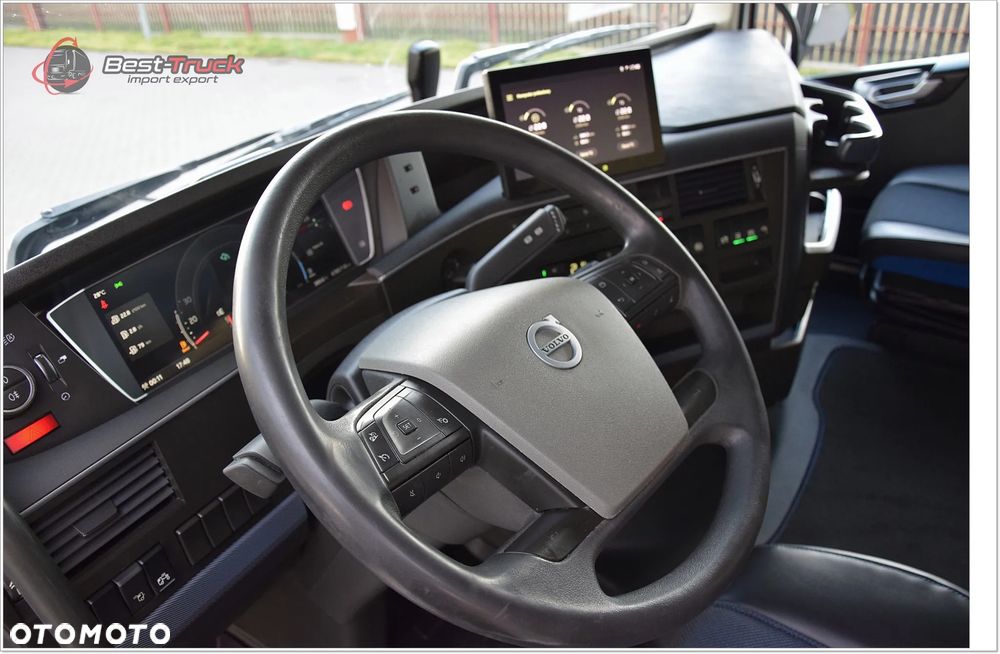 Volvo FH500  XL  |  I-SAVE |  STANDARD |  ZBIORNIKI 1220 L |  FULL LED  |  I-PARK COOL - 29