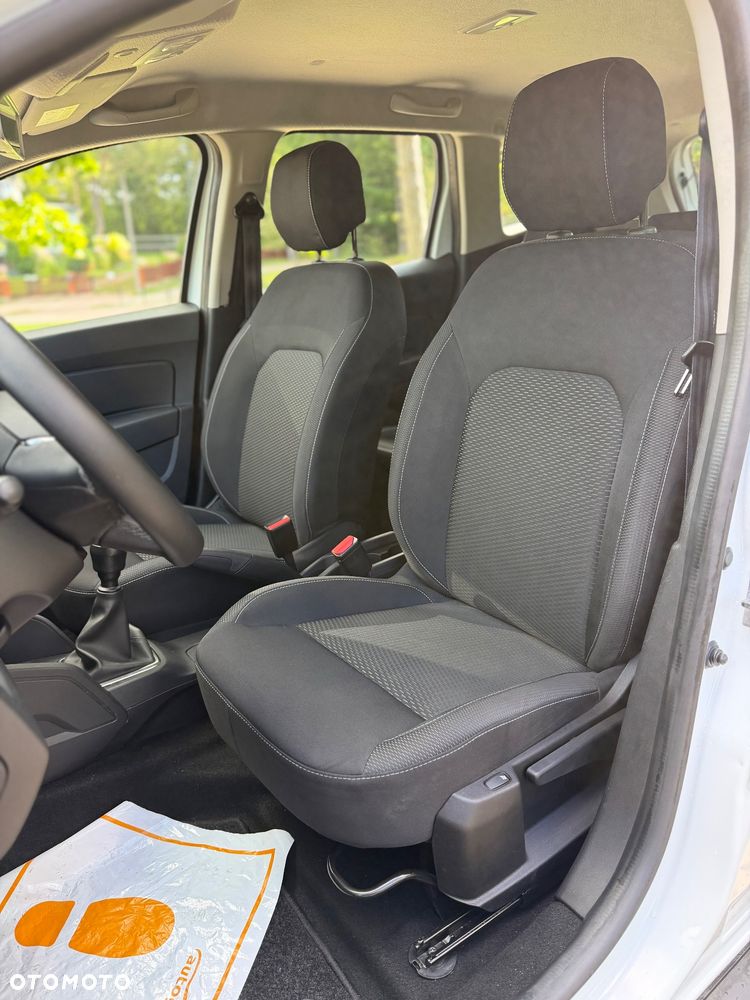 Dacia Duster 1.6 SCe Comfort - 25