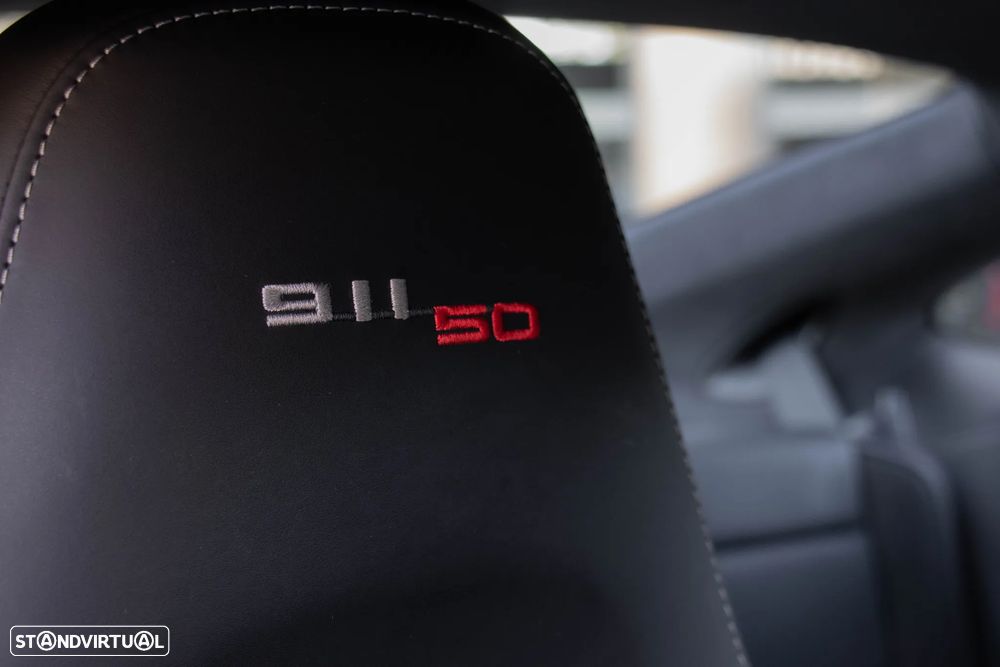 Porsche 911 (991) Carrera S PDK 50 Anos - 36