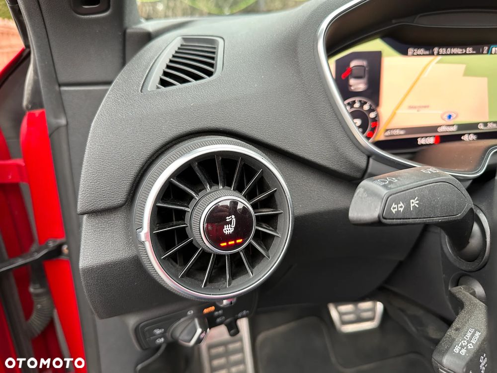 Audi TT Roadster - 8