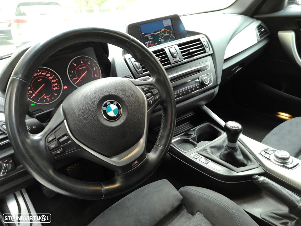 BMW 118 d Pack M - 8