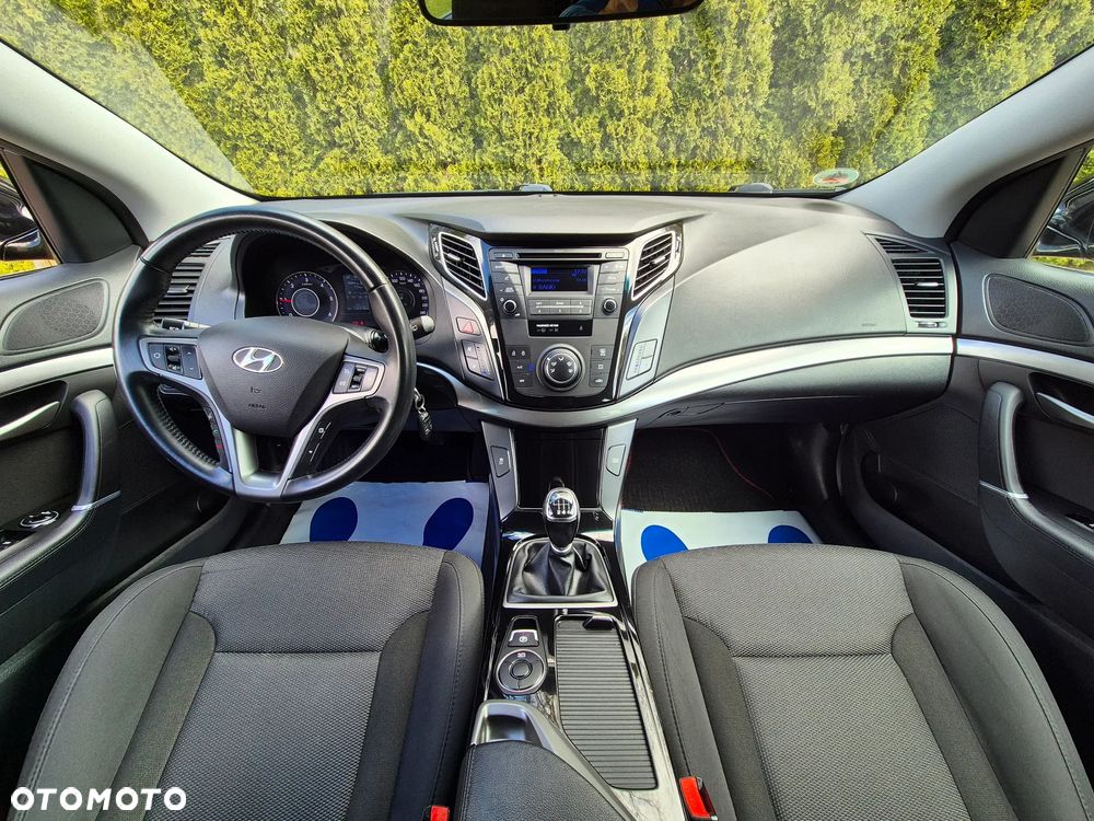 Hyundai i40 Kombi blue 1.7 CRDi Trend - 6