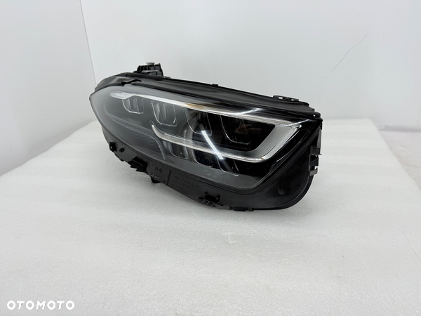 Lampa przednia prawa Mercedes CLS W257 A257 PERFORMANCE