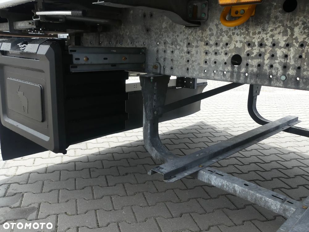Schmitz Cargobull FIRANKA / OŚ PODNOSZONA / KOSZ PALETOWY / STANDARD / - 23
