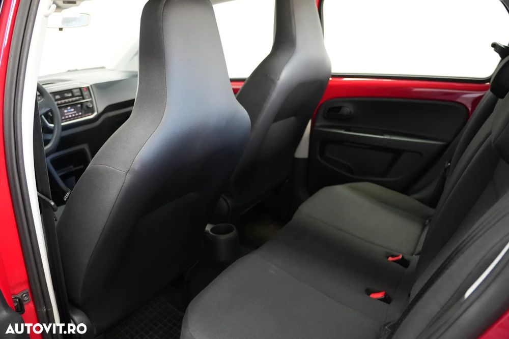 Volkswagen up! - 8