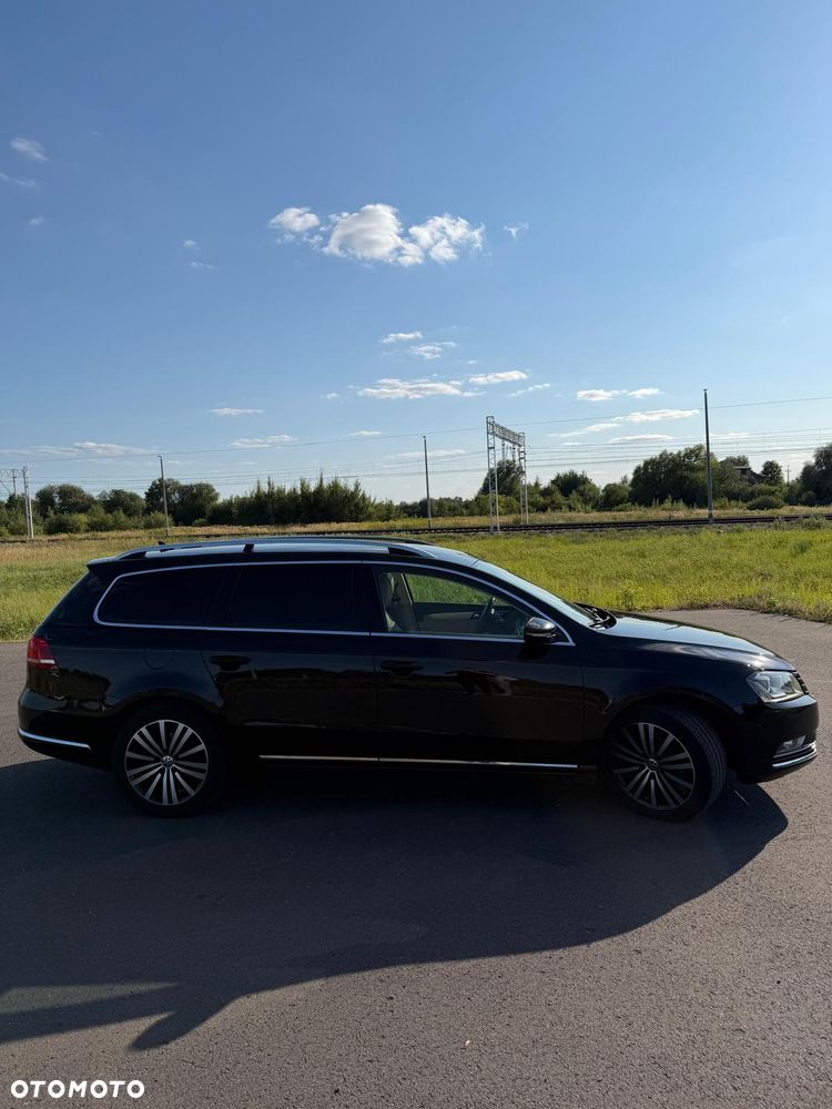 Volkswagen Passat 2.0 TDI Highline DSG - 2