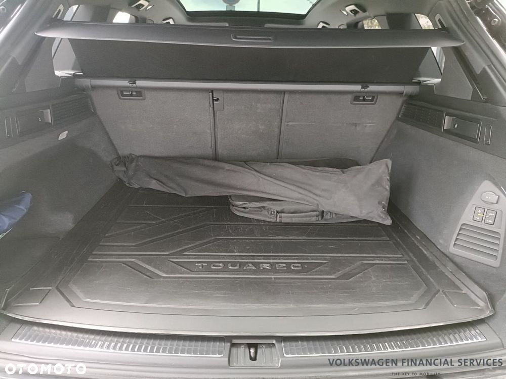 Volkswagen Touareg 3.0 V6 TFSI Plug-In Hybrid 4Mot R - 25