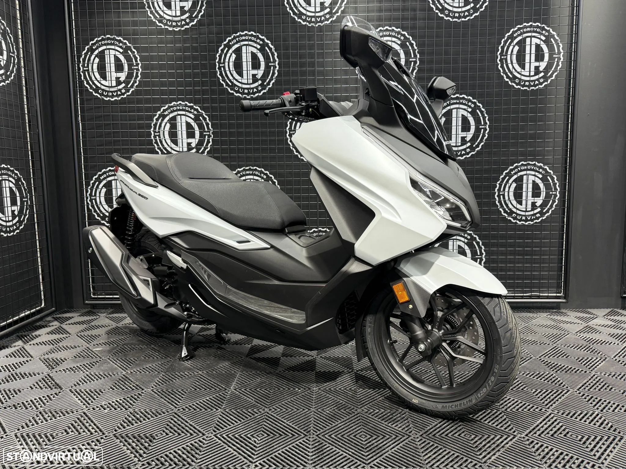 Honda Forza 350 - 1