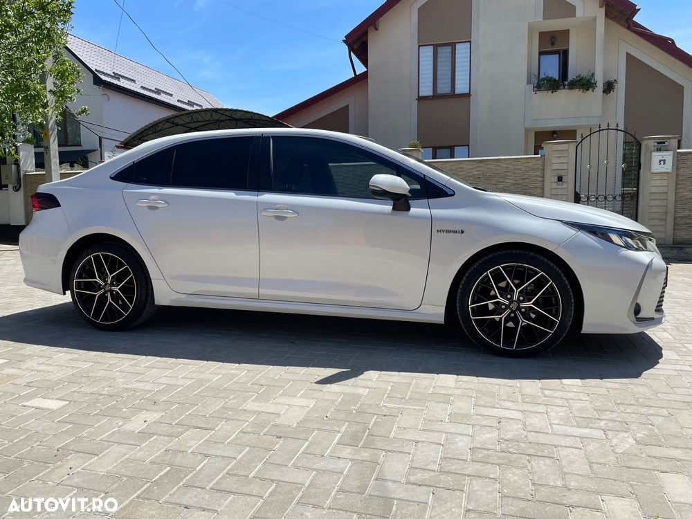 Toyota Corolla - 2