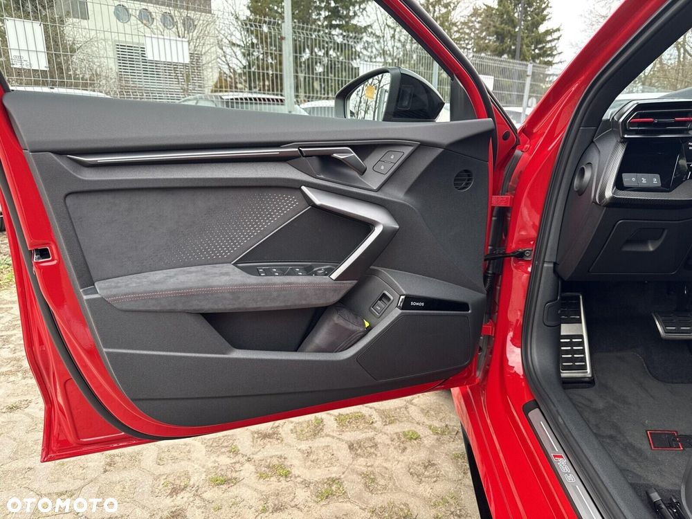 Audi RS3 Sportback TFSI Quattro S tronic - 11