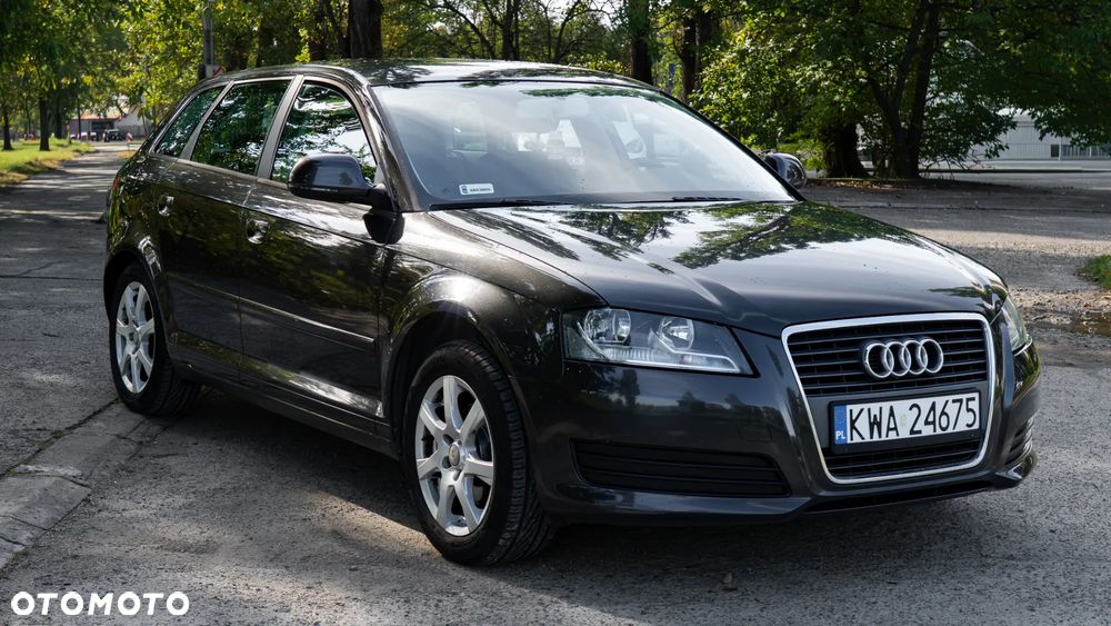 Audi A3 Sportback 2010 photo 3