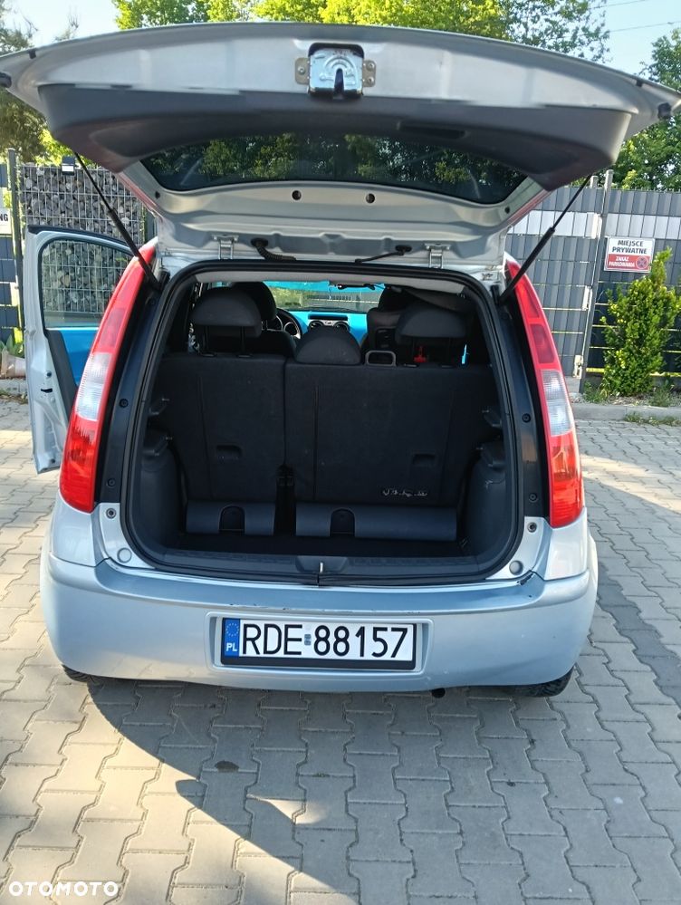 Mitsubishi Colt - 5