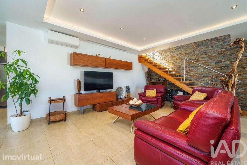 Moradia isolada T4 em São Brás de Alportel de 230 m2 - Grande imagem: 5/29