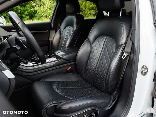 Audi S8 4.0 TFSI Quattro - 12