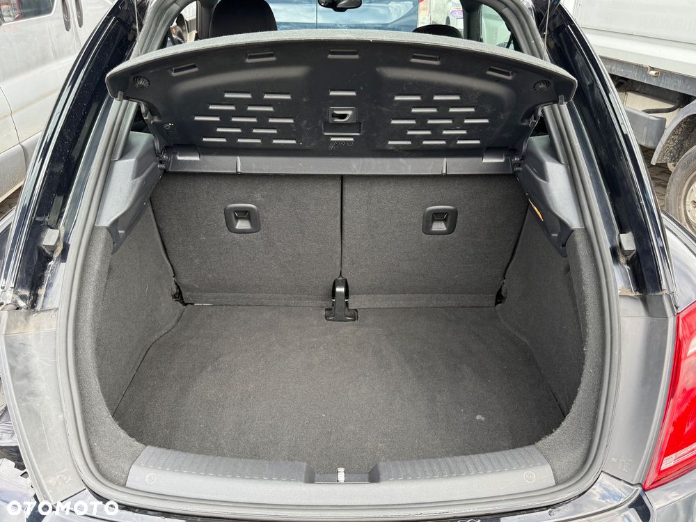Volkswagen Beetle - 12