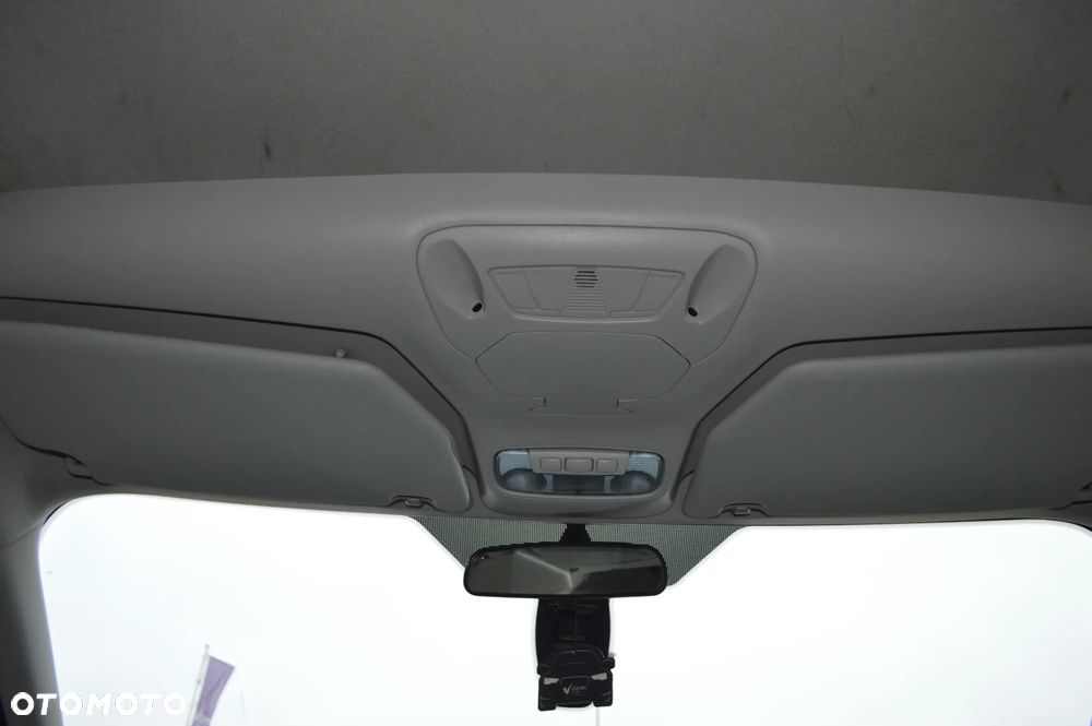 Ford Transit Connect - 22