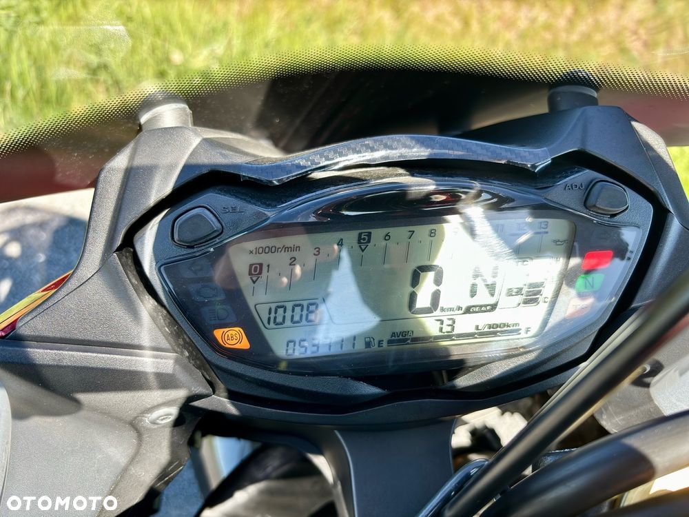 Suzuki GSX 1000 - 14