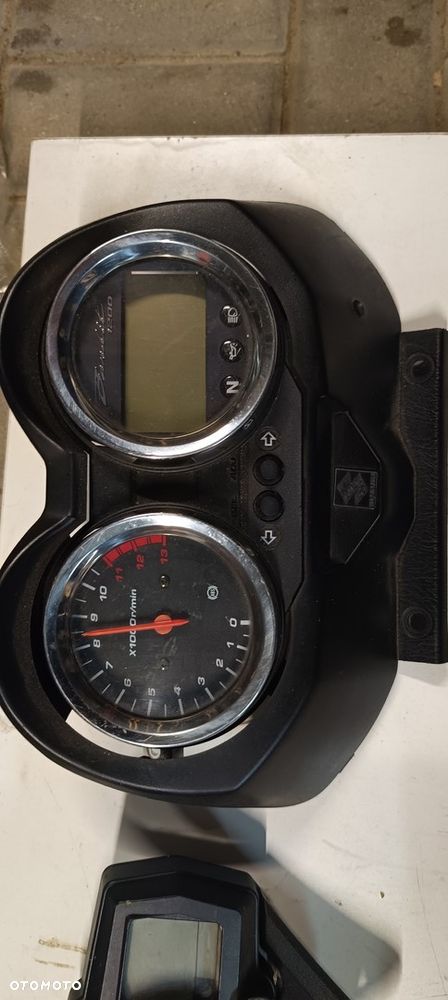 SUZUKI GSXF 1250 650  GSXR BANDIT LICZNIK ZEGARY - 21