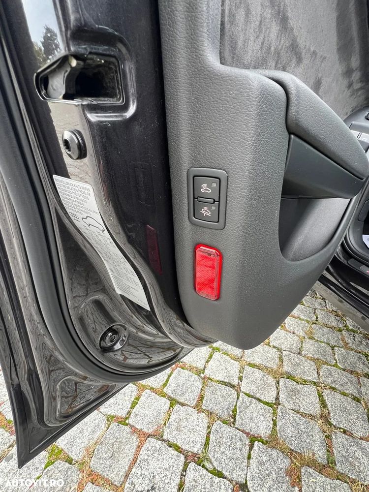 Audi A4 Avant 1.8 TFSI Multitronic S line Sportpaket - 12