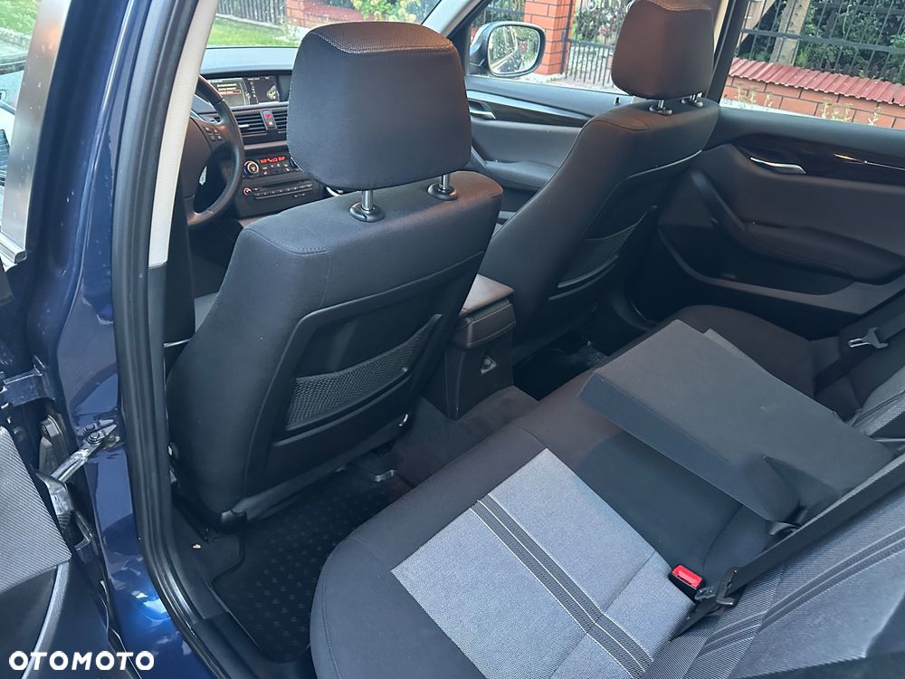 BMW X1 sDrive18i Sport Line - 27