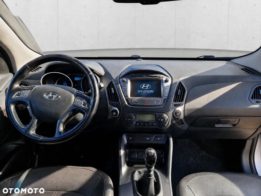 Hyundai ix35 1.7 CRDi Premium 2WD - 12