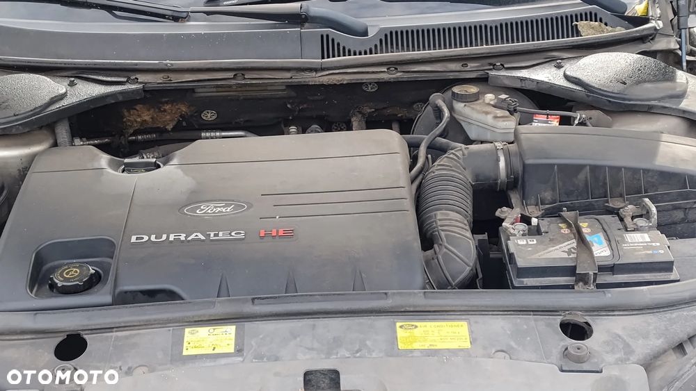 Ford Mondeo 1.8 Trend - 11