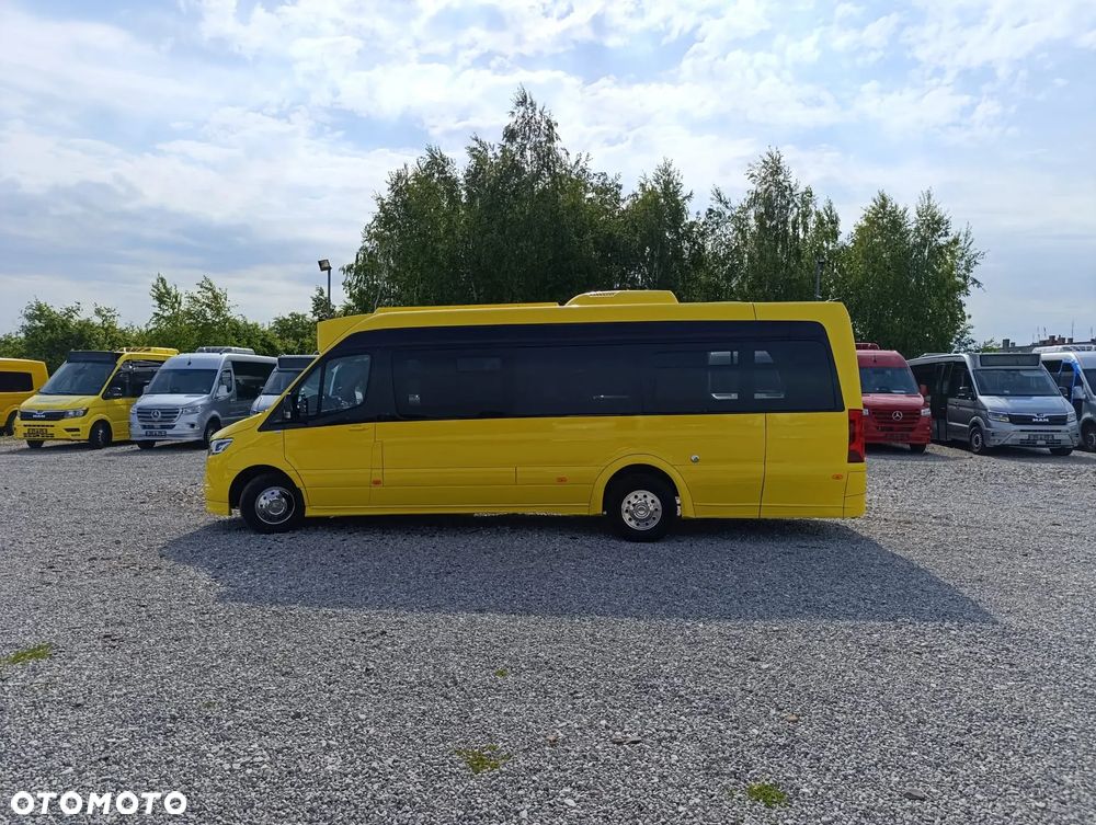 Mercedes-Benz eSprinter - 10