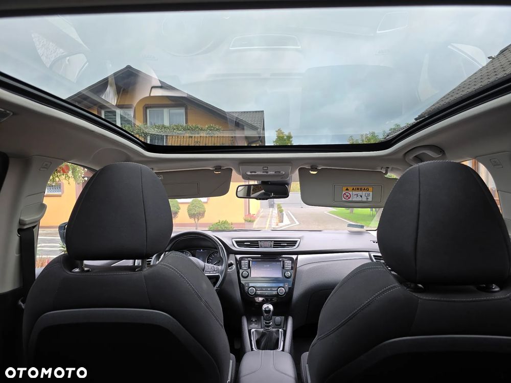 Nissan Qashqai 1.3 DIG-T N-CONNECTA - 2