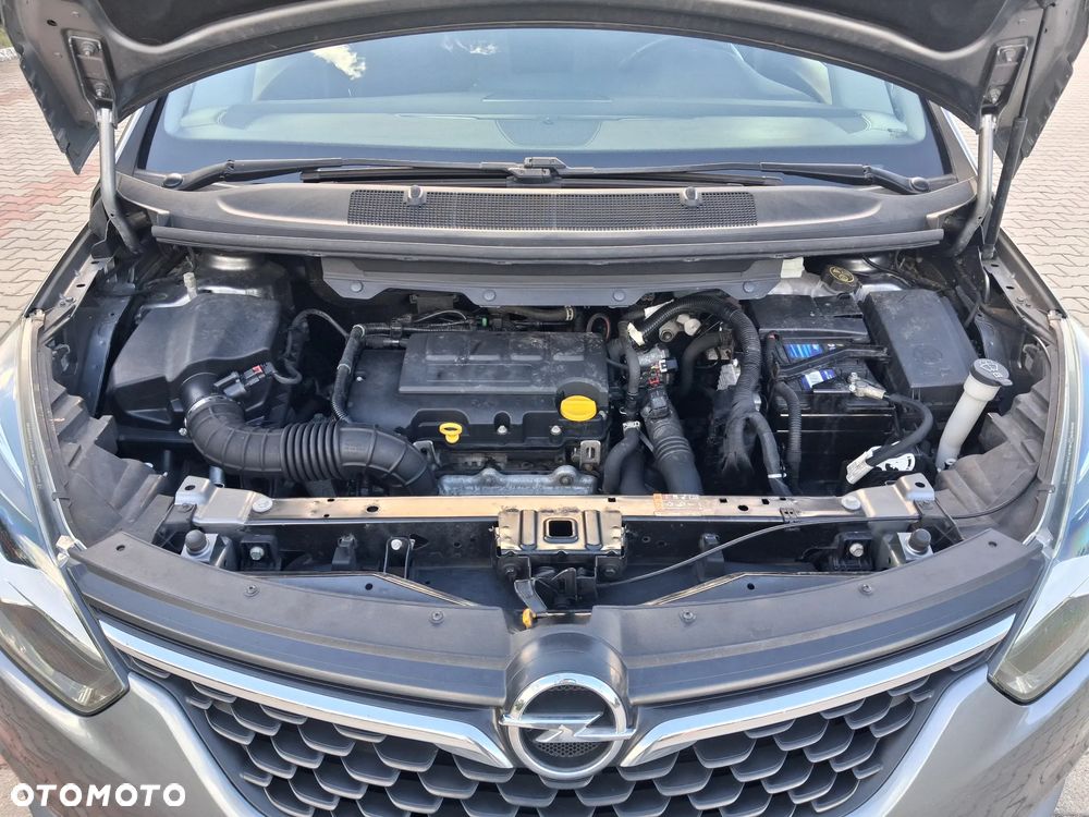 Opel Zafira 1.4 T Cosmo - 37