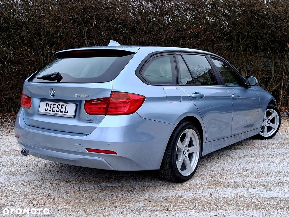 BMW Seria 3 318d DPF - 3
